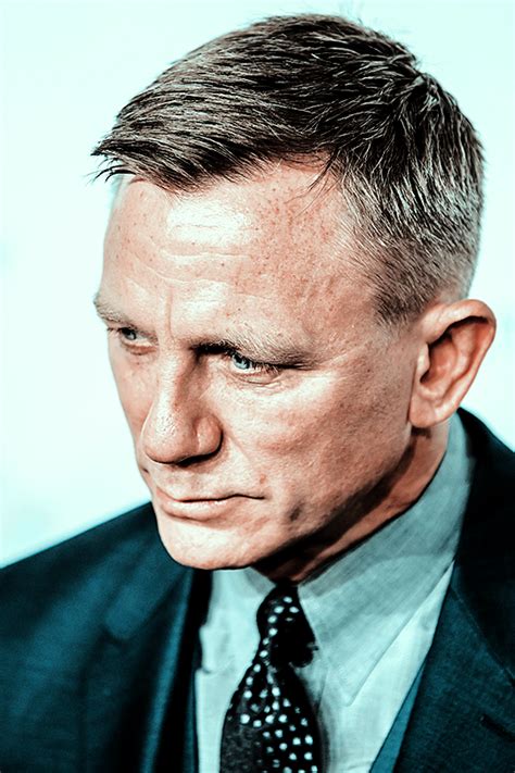 daniel craig haircut|3 Ways to Do Daniel Craig Hair .